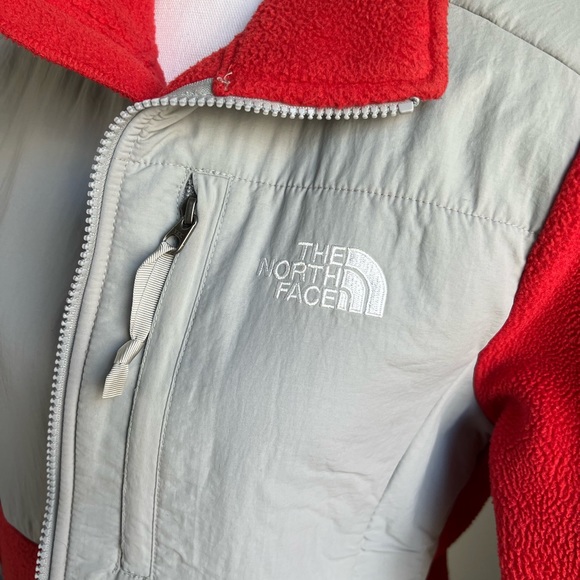 The North Face Denali Fleece Jacket - Picture 2 of 10